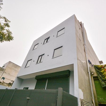 Hotel O White Solitaire Ludhiana Bagian luar foto